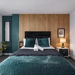 The Penthouse On Bristols Iconic Harbourside *